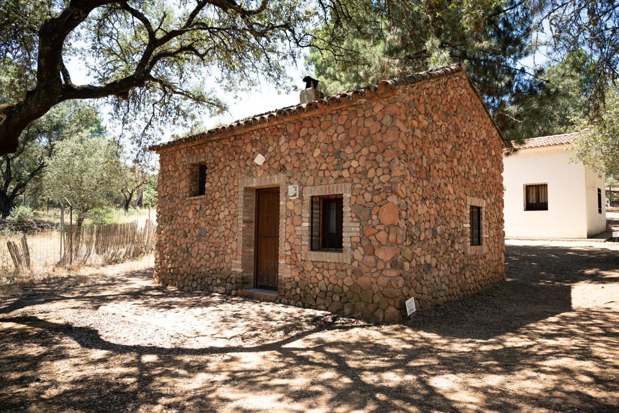 Bungalows Camping Jimmy Jones Villaviciosa de Córdoba Exterior foto